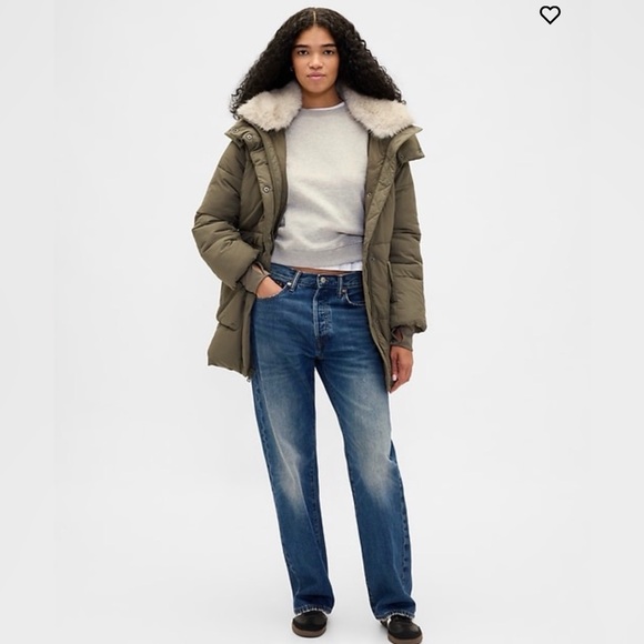 GAP Faux-Fur Trim Midi Puffer Jacket - Picture 1 of 7
